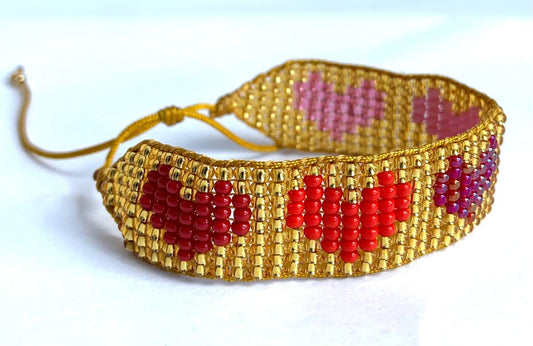 Corazonadas Fondo Dorado Mix Rojos